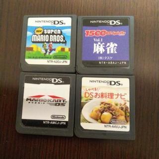 [取引中] DS lite + ソフト4枚の画像
