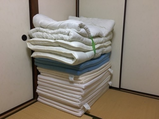 布団、マットレス