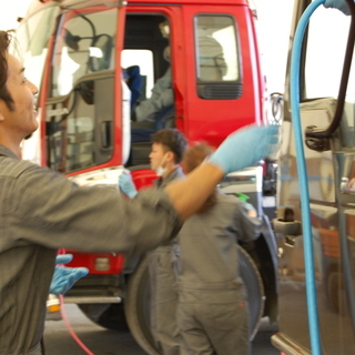 【急募！時給1,100円！】車両清掃スタッフ募集！の画像