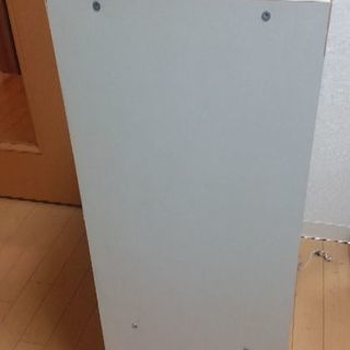 ミニ食器棚を無料でお譲りします。の画像