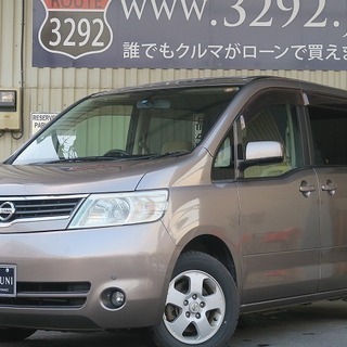  【新規オープン】セレナ 20G 4WD　誰でもローンで車が買え...