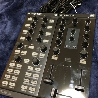 Native Instruments Traktor Kontrol Z1 & X1