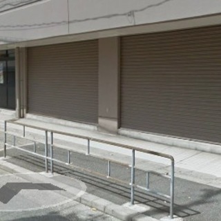 緑橋駅520m【GS・コンビニが至近の路面店】視認性も○