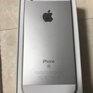 iPhone SE 32GB SIMフリーの画像