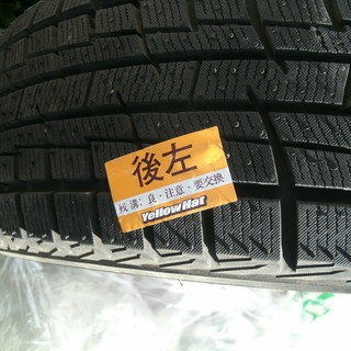 中古スタッドレスタイヤ（アルミ付き）新品同様  4本SET   165/65R13 軽自動車用の画像