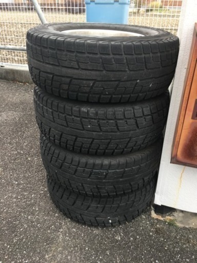 265/70R16 YOKOHAMAタイヤ スタッドレス