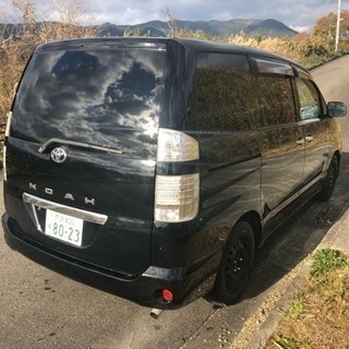 AZR60　ノア　人気の黒　4ナンバー2人乗り　車検H31.12まで　車中泊！キャンピングミニバンコン！トランポに最適！の画像