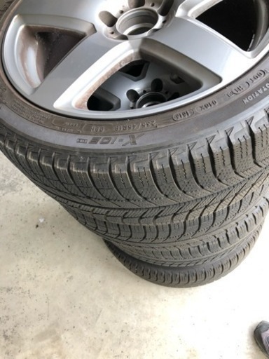 変更！ミシュラン スタットレス XI3  235/45 r18 4本  ホイール無し