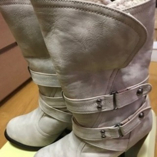 【値下げ中】未使用2WAYブーツ