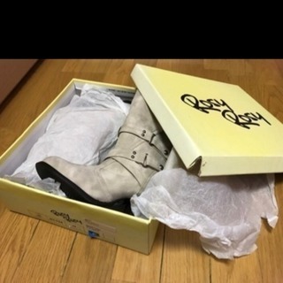 【値下げ中】未使用2WAYブーツの画像