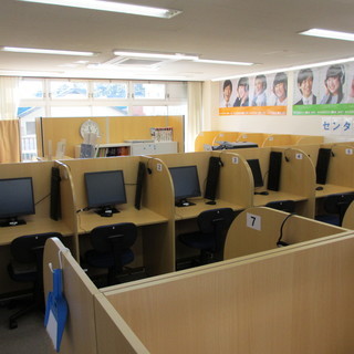 自習スペースでの学校様、企業様、他スクール、教室などのスポンサー募集の画像