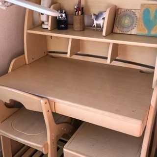 学習机 イス 高さ調節可能  セット一式  ライト付き