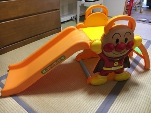 アンパンマン 滑り台