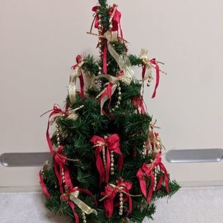 Ａ：クリスマスツリー60センチ。クリスマス関連まとめ買いで更に格安🎄
