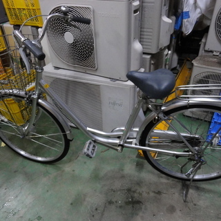西３１１　２４インチ　普通自転車　LEDライト　販売証明あり。