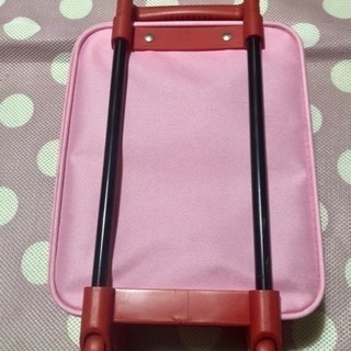 子ども用キャリーバッグキティちゃんの画像