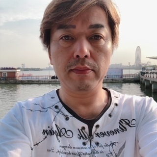 引っ越してばかりなので友達が欲しいです。