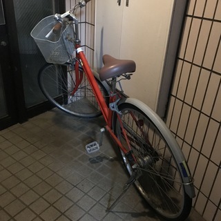 普通の自転車（ギア付き）おまけで空気入れも付いてくる！