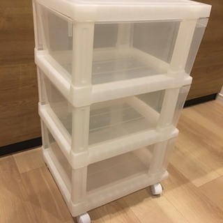 衣装ケース プラスチック 美品の画像