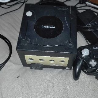 ゲームキューブ　ソフト、メモリーカード、ケーブル類付属