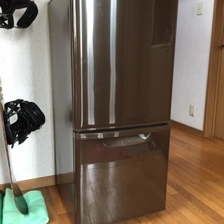 パナソニック冷蔵庫138L  2011年製