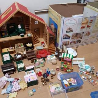 ★値下げしました★<中古>シルバニアファミリー赤い屋根の大きなお...