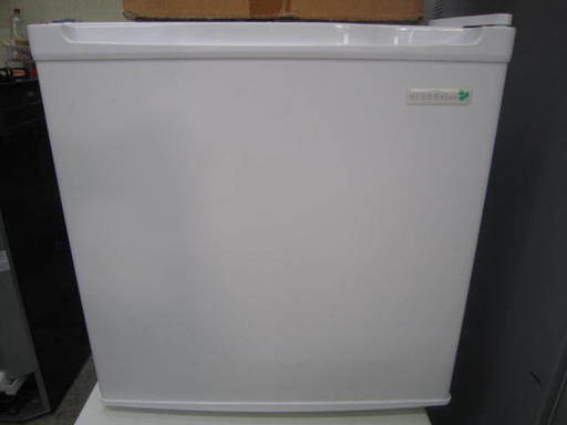 YAMADA YRZ-C05B1 サイコロ冷蔵庫45L　２０１６年製YAMADA電機