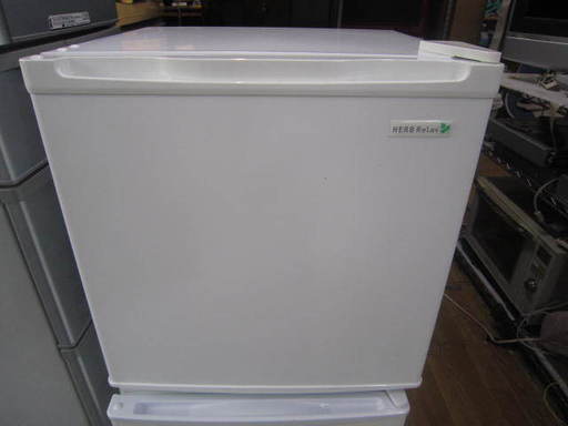 ＹＡＭＡＤＡ電気　YRZ-C05B1 サイコロ冷蔵庫45L 2015年製