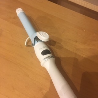 サロニアのコテ
