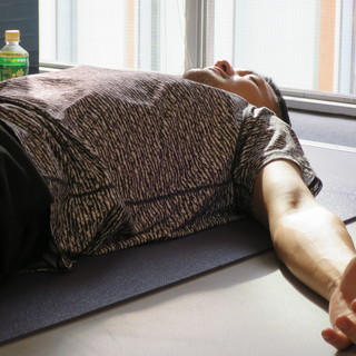 男性限定「男の体幹を鍛える前のヨガ」ワークショップ