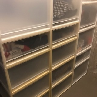 無印良品 衣装ケース14個差し上げます！