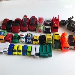 トミカ2台含むミニカーセット