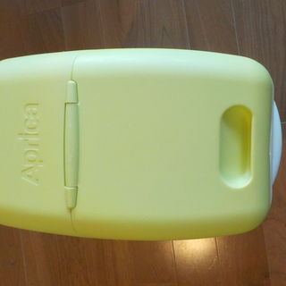 アップリカ　おむつゴミ箱　中古