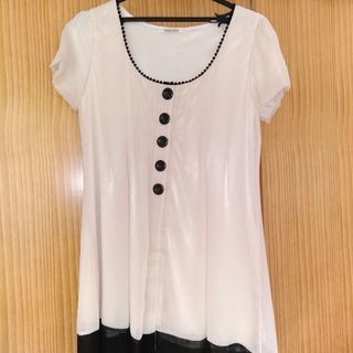 シフォンワンピース