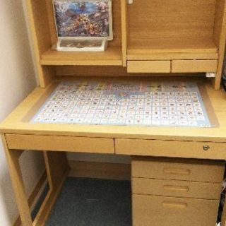 学習机　レア⁈ポケモンデスクマット付の画像