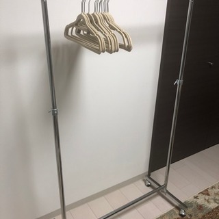 ハンガーラックとハンガー