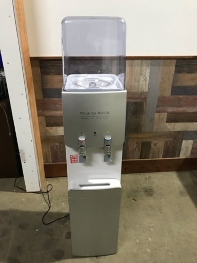 ウォーターサーバー HC14D1L-WD-WB 中古 通電確認済