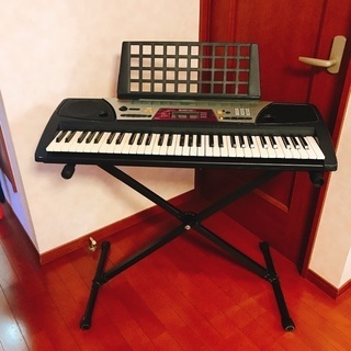 ヤマハ キーボード スタンド 譜面台 込み