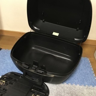 バイク用 リアケース SHAD SH40の画像
