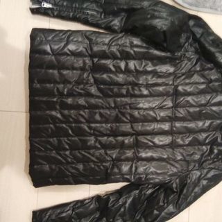 黒のジャンパーXSサイズの画像