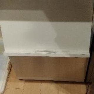 キンチン収納　差し上げます。