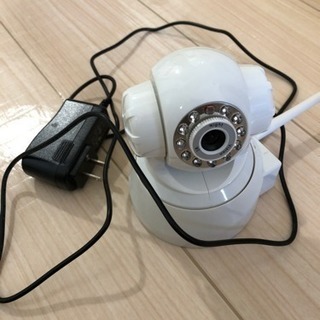 web cam スマートフォンから操作できる監視カメラ