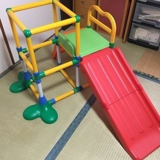 ジャングルジム