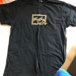 ビラボン Tシャツ  黒金  値下げしました