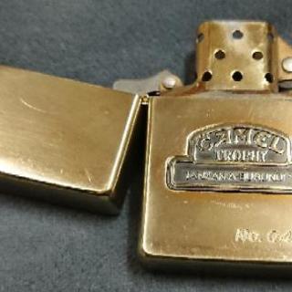 終了/ Zippo
CAMEL TROPHY
TANZANIA-BUTUNDI '91
LIMITED EDITION
シリアルナンバー入り
No.0426の画像
