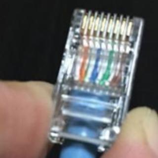 イーホテル熊谷でLANケーブル工事！の画像