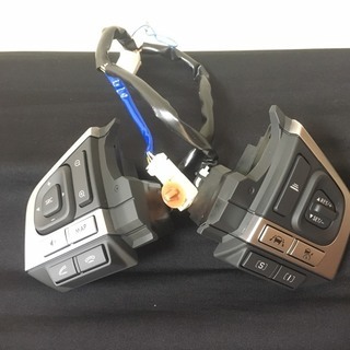 SUBARU フォレスターSJ用 ステアリングリモコン【訳アリ新品】