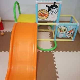 アンパンマンのジャングルジム