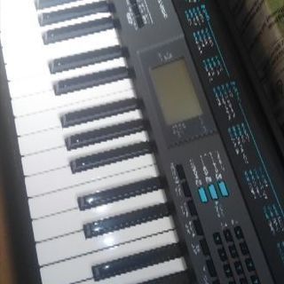 電子ピアノ　カシオCTK -2550
