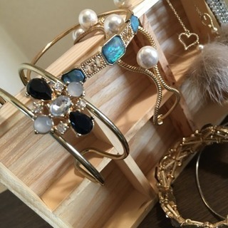 【美品】ブレスレットなどの画像
